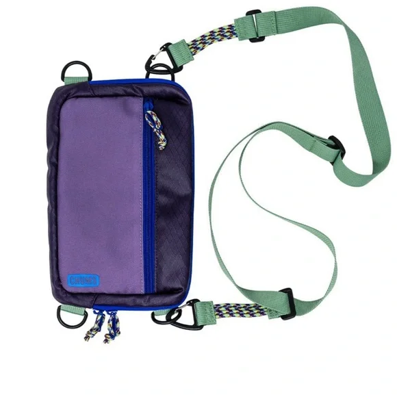 Chums Rover Crossbody Plum Sling Bag for Women & Men – Convertible bag NWT - Picture 1 of 8
